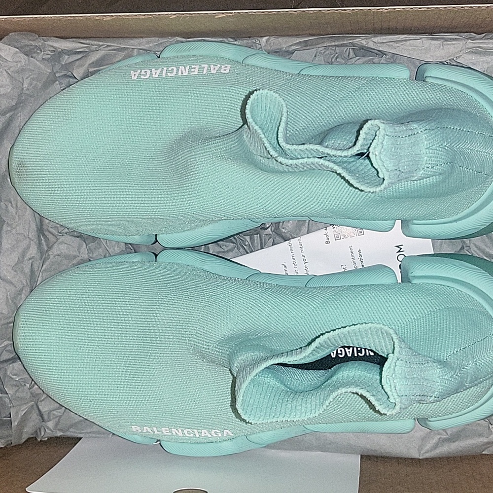 Balenciaga Speed 2.0 Sneakers - Picture 6 of 7